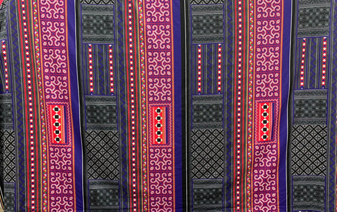 Hmong Fabric 3 (Ntaub Hmoob 3)